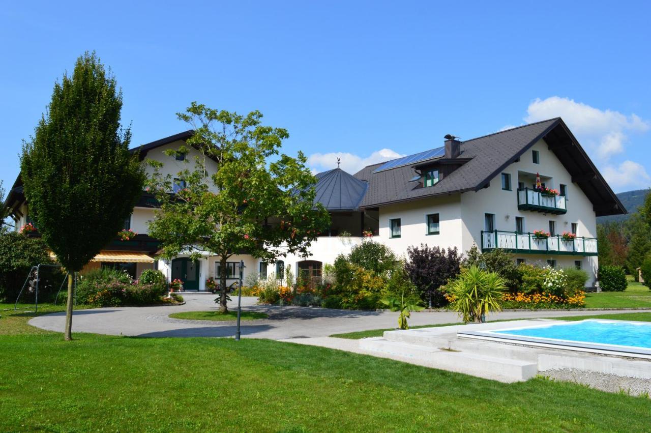 Pension Anna Mondsee Buitenkant foto
