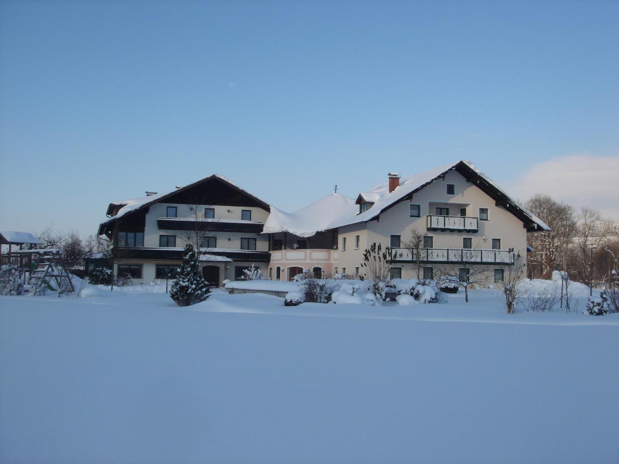Pension Anna Mondsee Buitenkant foto