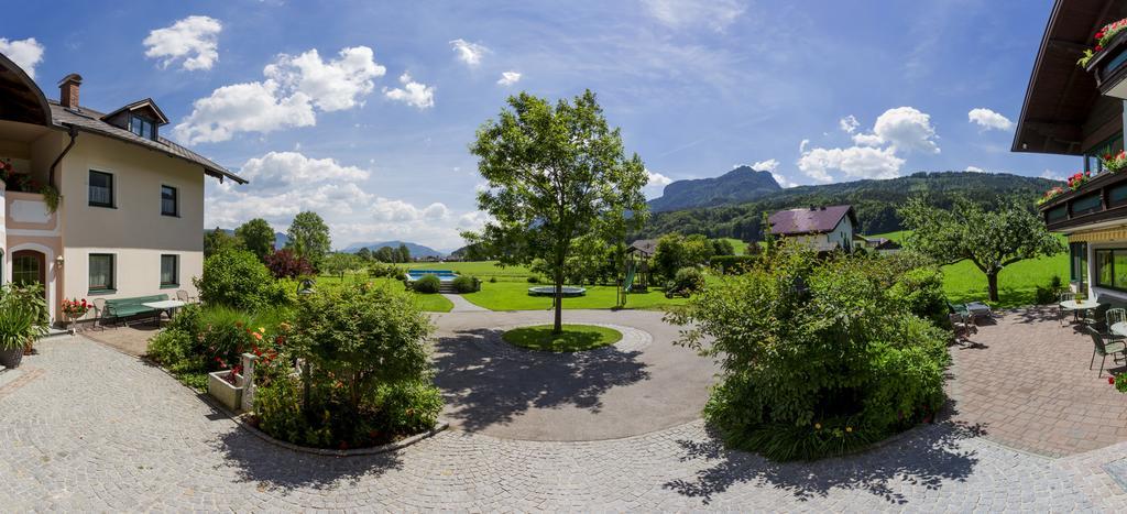 Pension Anna Mondsee Buitenkant foto