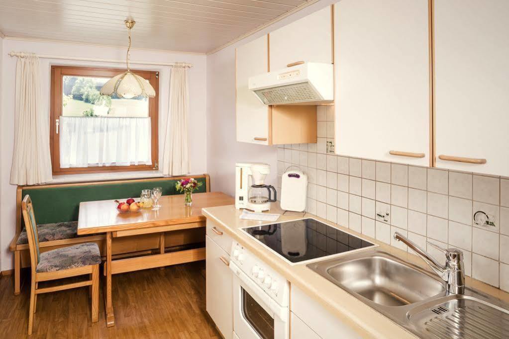 Pension Anna Mondsee Buitenkant foto